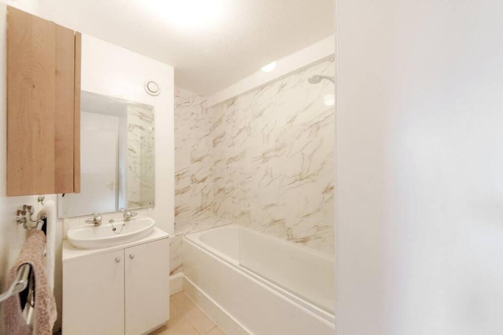 Spacious Two Double Bedroom Flat London Ngoại thất bức ảnh