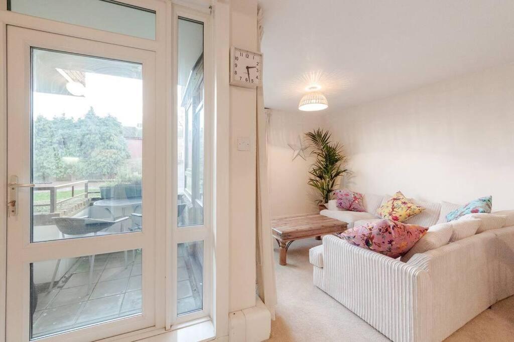 Spacious Two Double Bedroom Flat London Ngoại thất bức ảnh